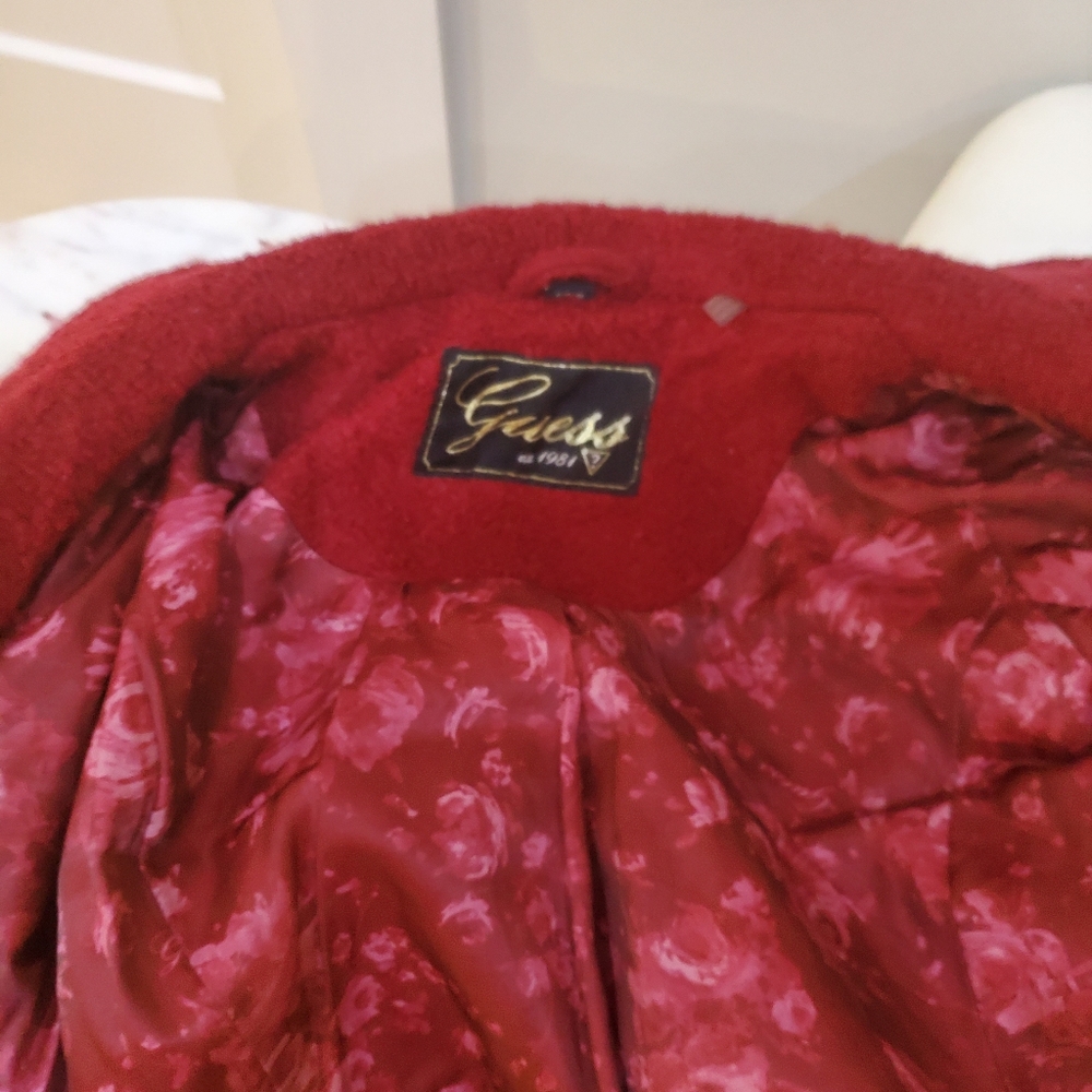 Guess coat - Picture 3 of 5